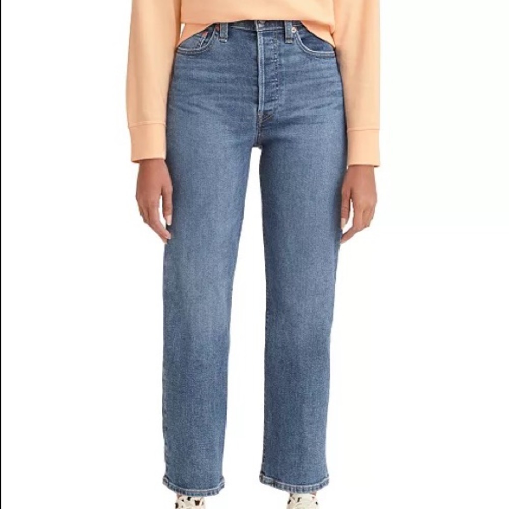 Levi’s ribcage jeans medium wash